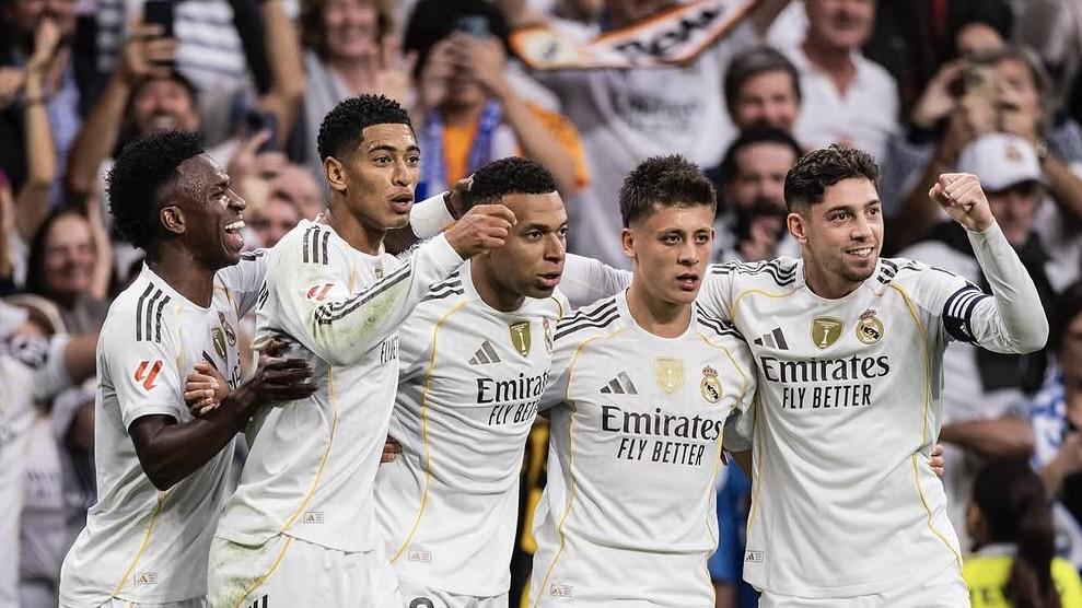 Discovery splash banner for Real Madrid Discord server