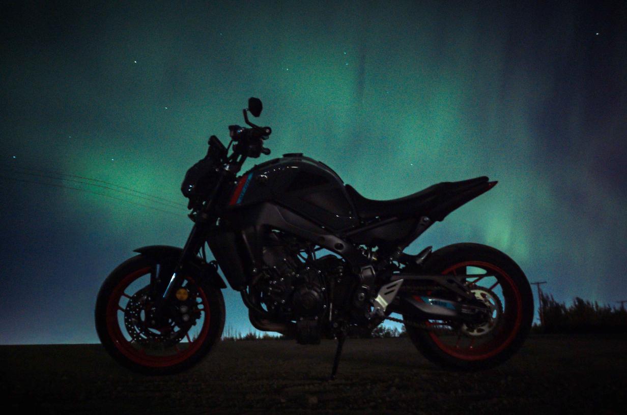 Discovery splash banner for Motorcycles Discord server