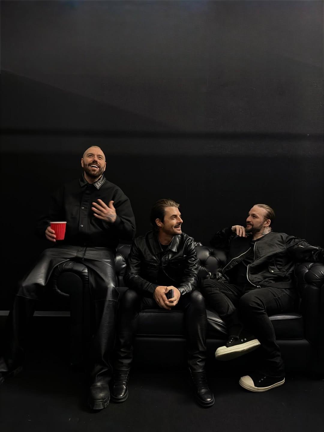Discovery splash banner for Swedish House Mafia Discord server